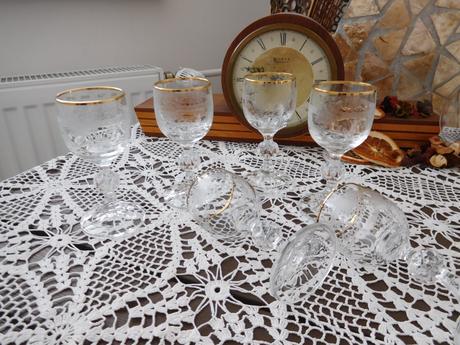 Poháriky likérové na stopke 6 kusov, 