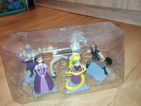 Rapunzel z rozprávky na vlásku, 