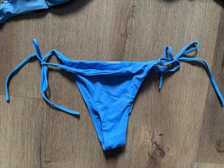Plavkové bikini, pull&bear,s