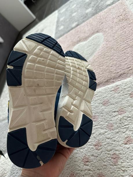 Nepremokavé snehule, 29