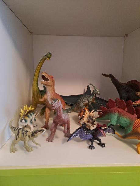 Hračky dinosauri, 