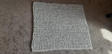 Deka z puffy vlny čierno biela, 