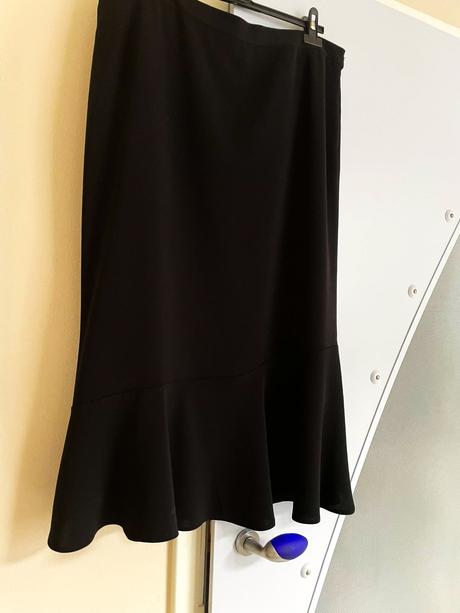 Luxusná spoločenská sukňa, 52