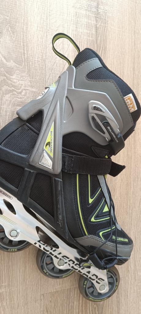 Pánske kolieskové korčule zn. rollerblade, rollerblade,44