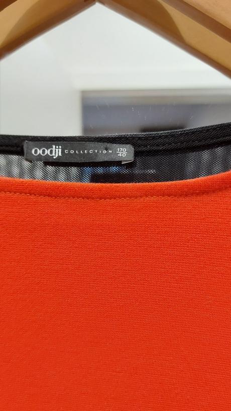 Damske puzdrove saty, 40