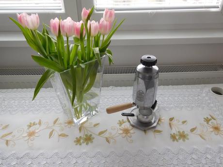 Art deco maďarský ftm unipress chrómový,, 