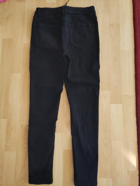 Rifle  čierne, reserved,42