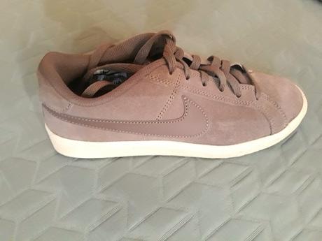 Predám dámske tenisky zn. nike, veľkosť 36,5, nike,36