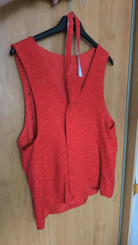 Elegantny svadobny oblek, l