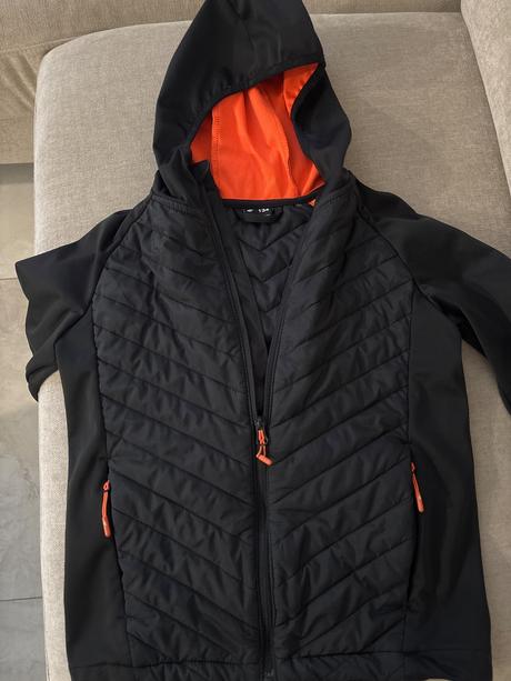 Prechodna sportovna bunda 4f, 134