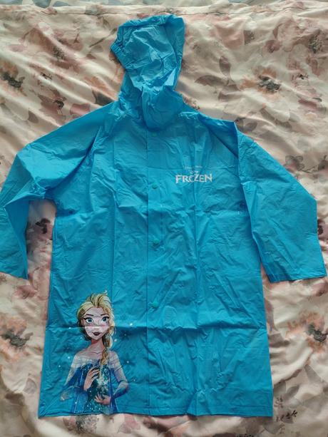 Frozen pršiplášť, 128