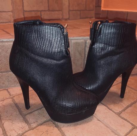 Čižmy na opätku, 38