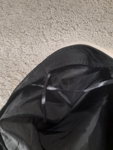 Damska kremova ciapka, l