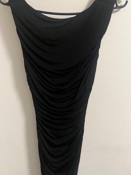 Čierne krátke elegantné šaty, h&m,s