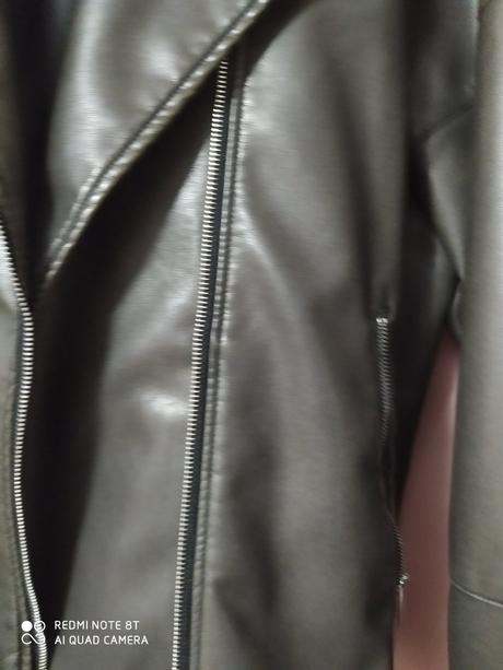 Hnedá kožená bunda, 