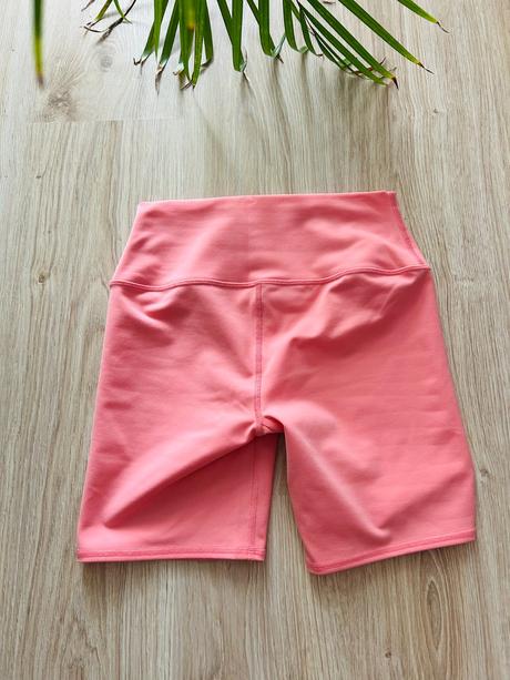 Krásne biker šortky značky alo yoga, pc 89 eur, s