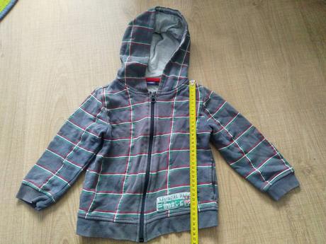 Chlapcenska mikina, velkost 98-104, lupilu,104