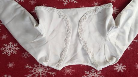 Predám šaty na 1.sv. prijímanie, m