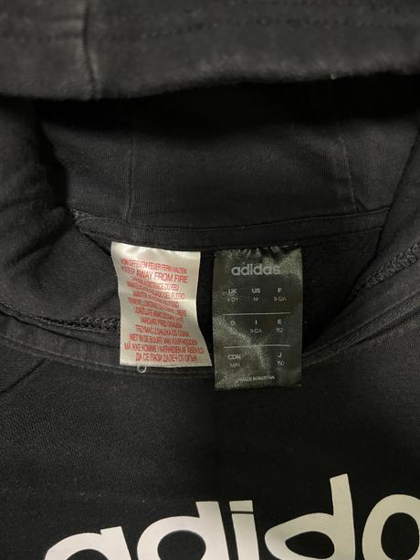 Mikina adidas veľmi obľúbená, adidas,152