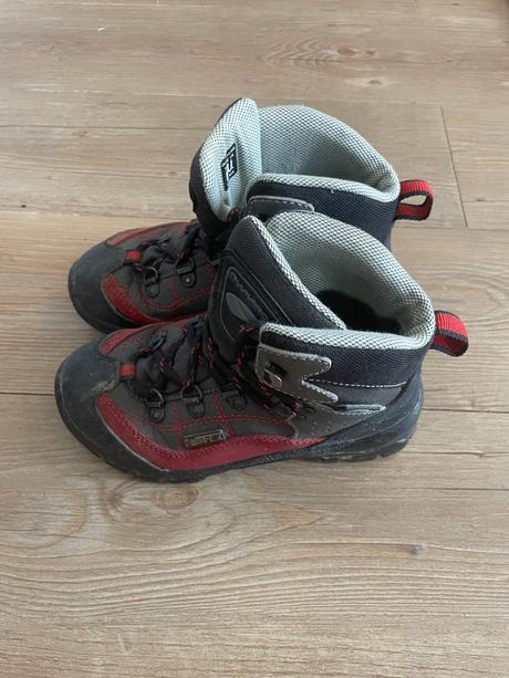 Detské turistické topánky č.31, 31