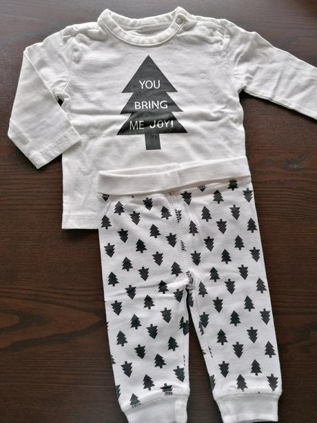 Stromčekovy komplet, 62