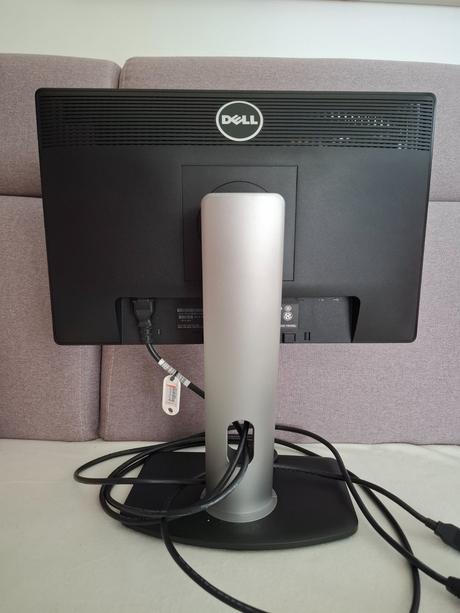 Monitor k pc, dell