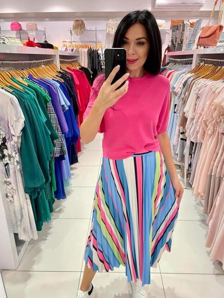 Športová uni sukňa, 