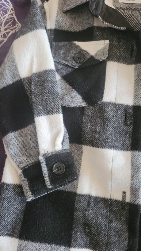 Koselovy kabátik, 104