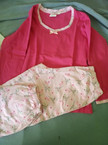 Pyžamo, slovenka,104