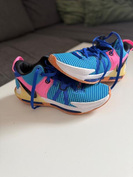 Nike pánske tenisky lebron wittness 42,5, nike,42