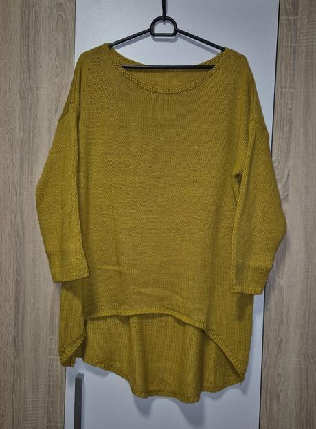 Zlty pulover, 