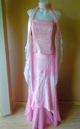 Korzetové šaty/100, 38