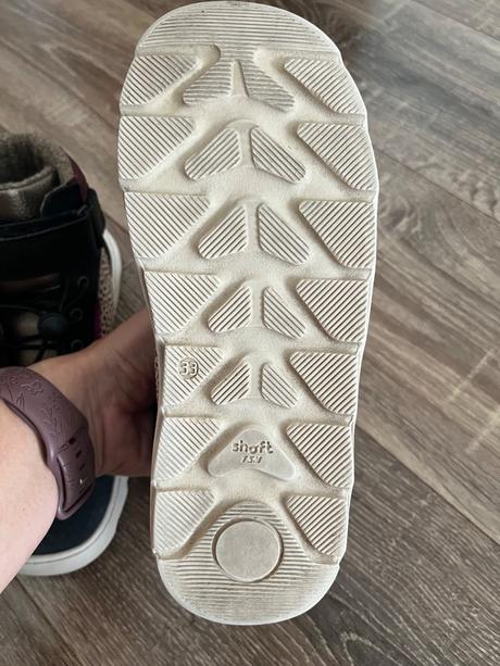 Dievčenské zimne tenisky barefoot, 33