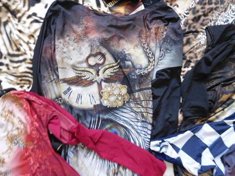 Mix tričiek šiat, atipického strihu, m/l,, m