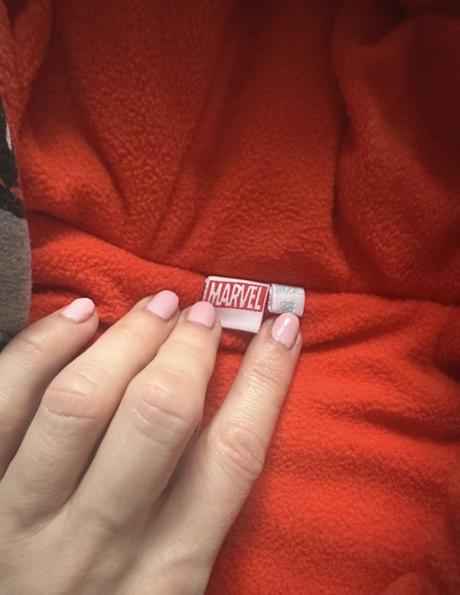 Spiderman hruba vesta, marvel,98