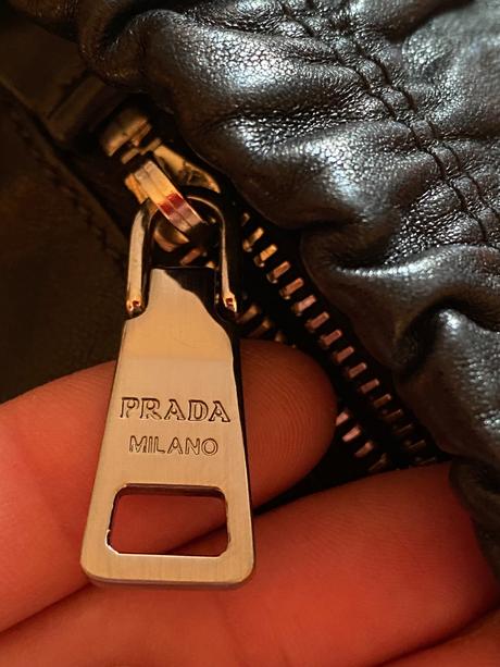 Originál prada nappa gaufre bag, prada