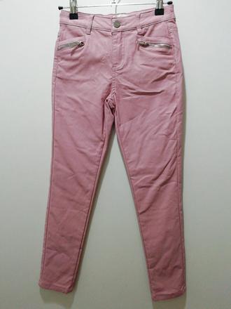 Ružové nohavice, lipsy london,134