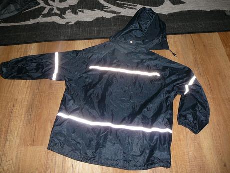 Chlapcenska prsiplastova bunda, 128