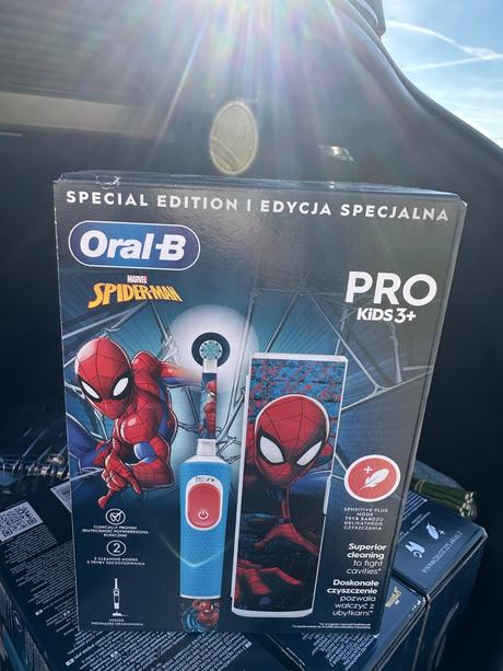 Oral-b spiderman elektrická kefka,