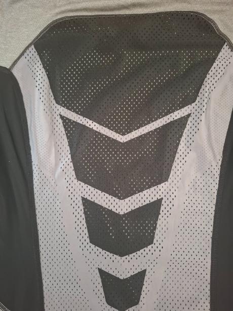 Funkčné tričko, nike,l