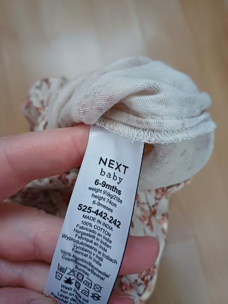 Opaľovačky v.74 /6-9 mesiacov, next,74