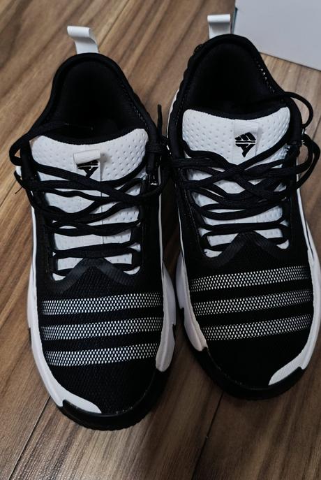 Basketbalové tenisky, adidas,38