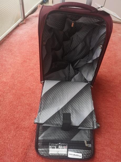 It luggage cestovný kufor 27l, 