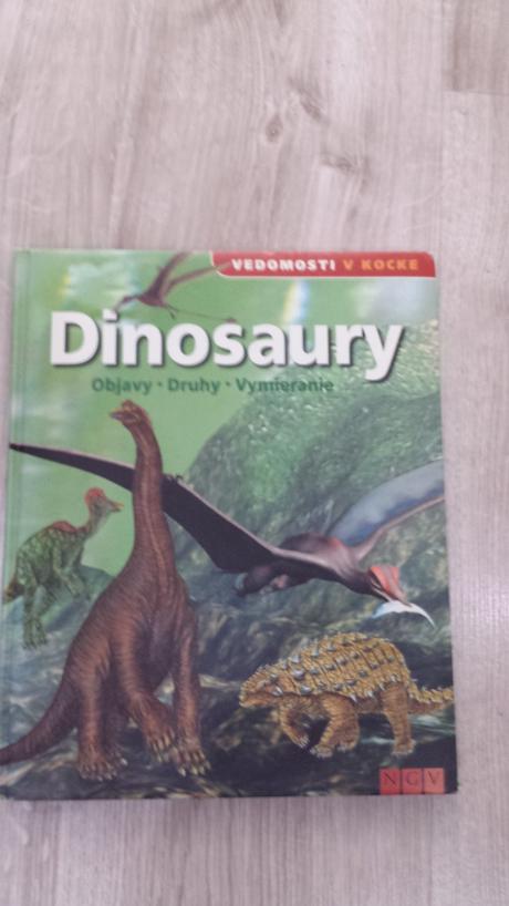 Dinosaury kniha, 
