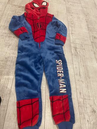 Overal spiderman, 