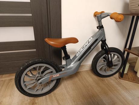 Odrážadlo racer, qplay