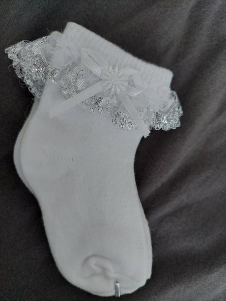 Šaty pre 3-6 mes. + ponožky, 68