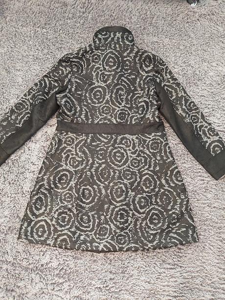 Kvalitný kabát franstyle, 42