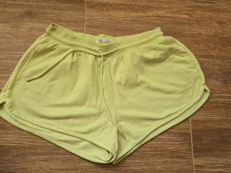 Šortky xl, sinsay,xl