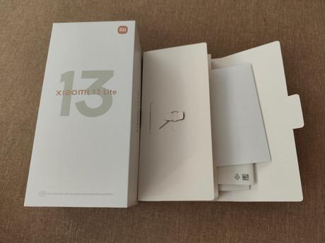 Predám xiaomi mi 13 lite dual sim, xiaomi